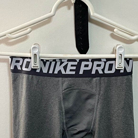 Nike Pro Dri Fit Gray Capris Long Underwear Sz Small - Picture 3 of 10